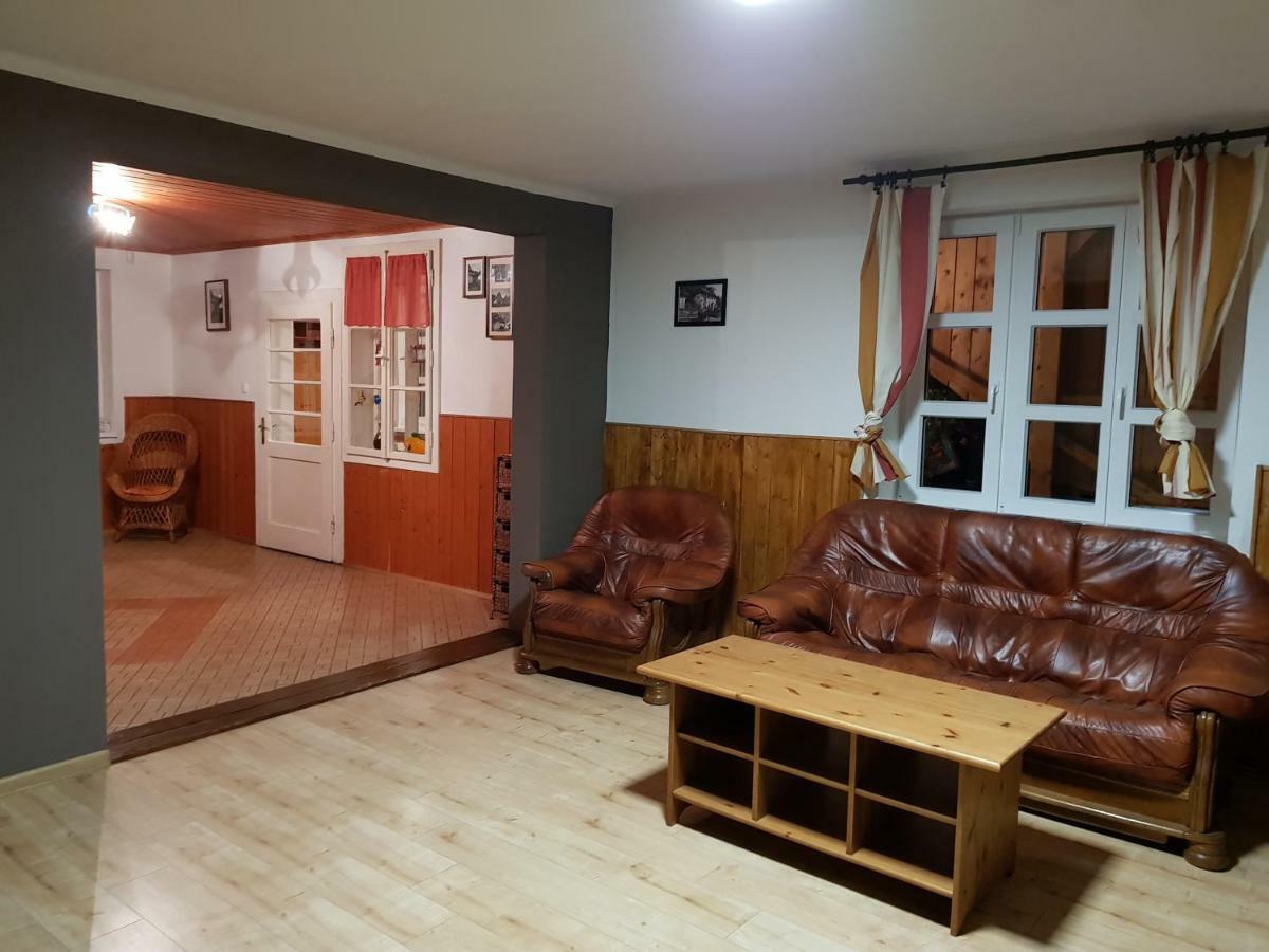 Drevenica Spanka Špania Dolina Εξωτερικό φωτογραφία