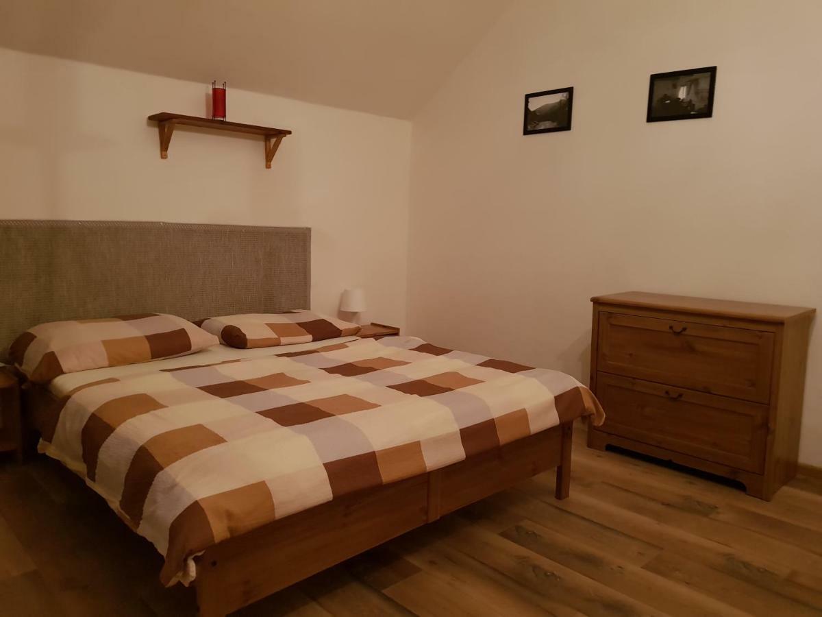 Drevenica Spanka Špania Dolina Εξωτερικό φωτογραφία